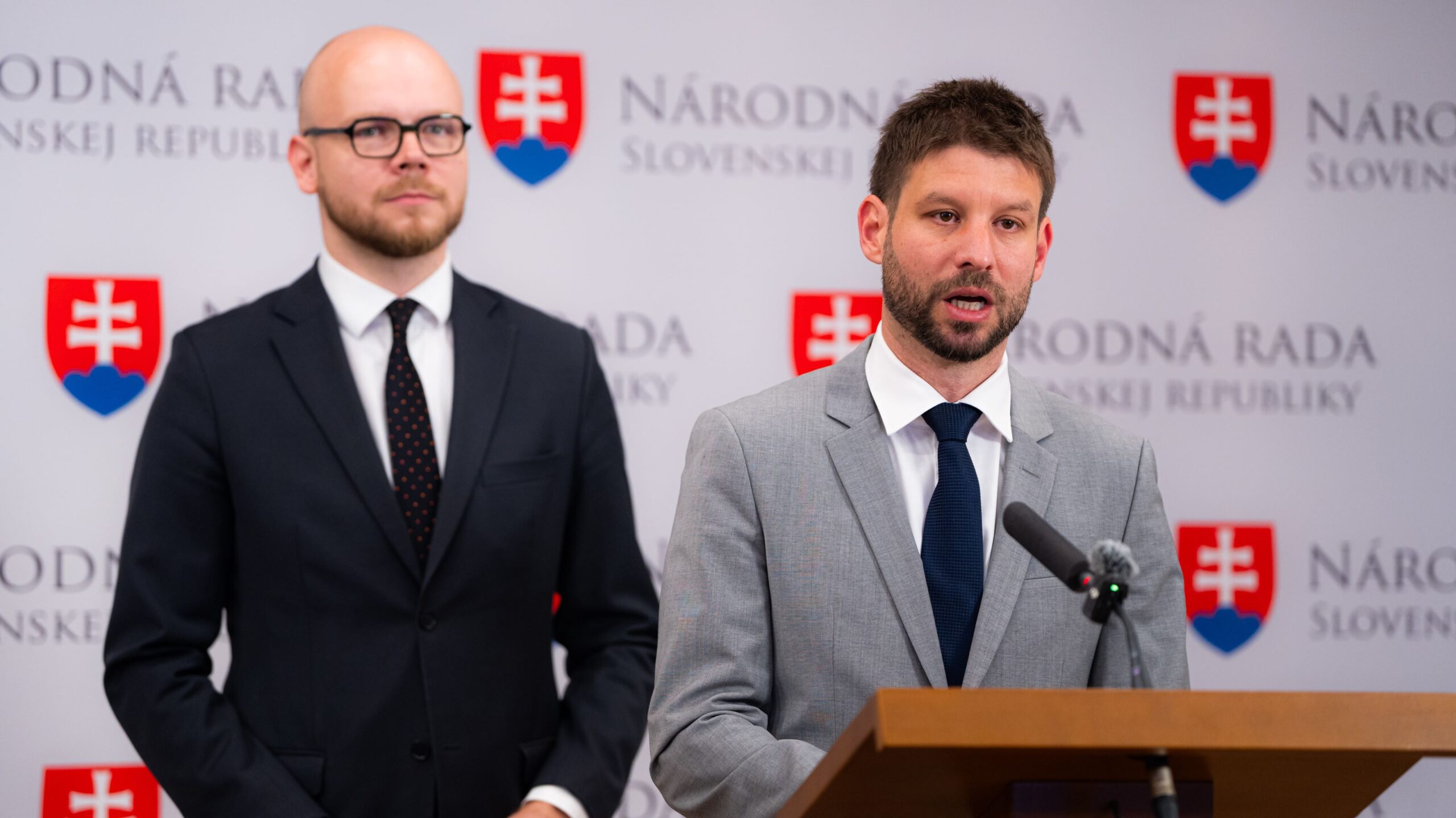 Zdravotníctvo po rokoch Ficových vlád kolabuje. Premiér sa tvári, ako keby pre neho neexistovalo