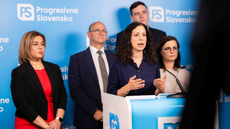 Tina Gažovičová: Vysoké školy by nemali riadiť politici, akademická pôda má byť apolitická