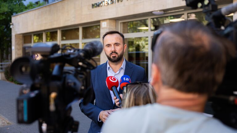 Drucker musí využiť aj posledné minúty na záchranu peňazí z Plánu obnovy