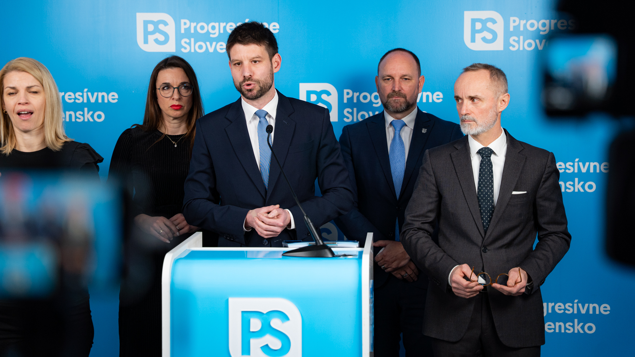 Koľko prepustených ľudí vláda ešte potrebuje, aby sa konečne spamätala?