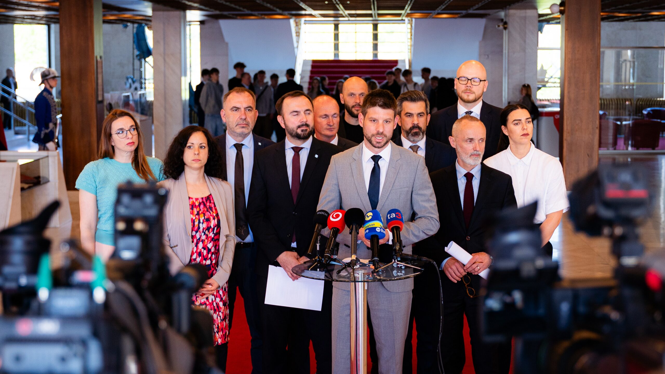 Minister Takáč musí pre odobratie akreditácie PPA odísť