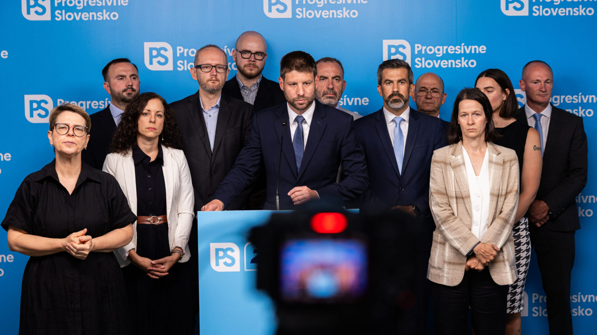Vláda pokračuje v bagatelizácii skutočných problémov