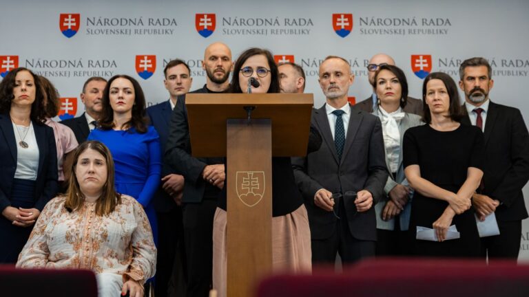 Poradca premiéra nemôže písať Trestný zákon pre svojich klientov. Predkladáme „Lex Para“ 