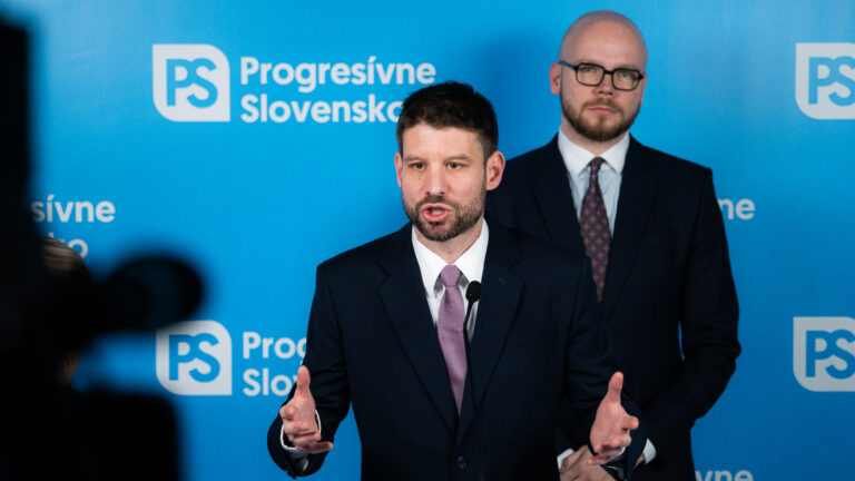 Zdravotníci čelia neustálej agresii, status chránenej osoby nestačí