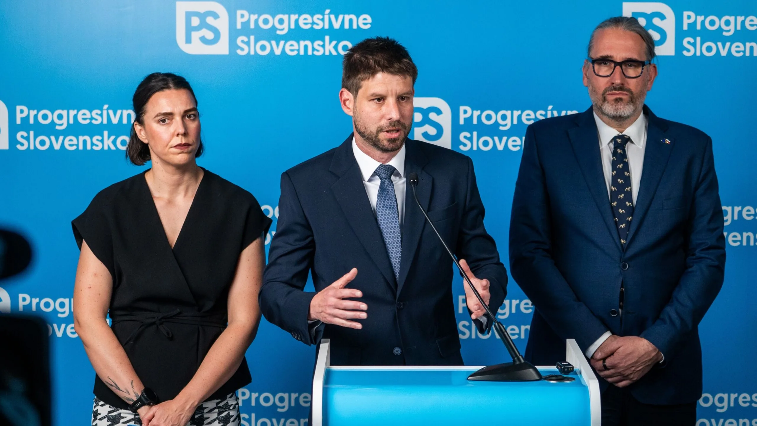 Tento chaos nesmie trvať mesiace. Budeme iniciovať mimoriadnu schôdzu na odvolanie ministra Tarabu